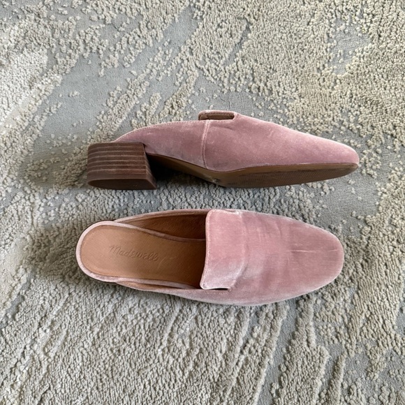 Madewell Shoes - Madewell Willa Loafer Mules pink plush velvet slip on loafer flats size 9